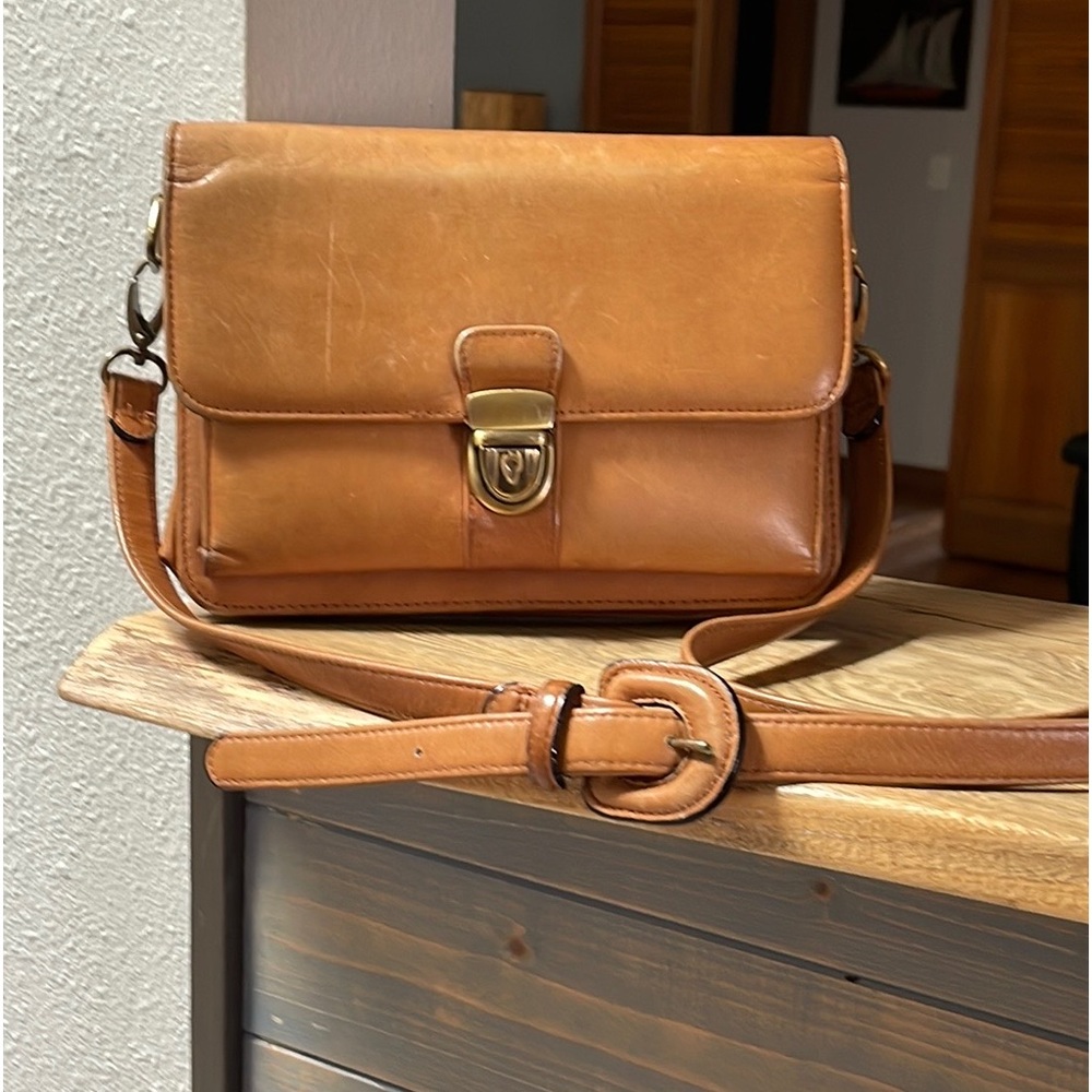 Vintage Boulder Ridge Full Grain Cowhide Leather Crossbody